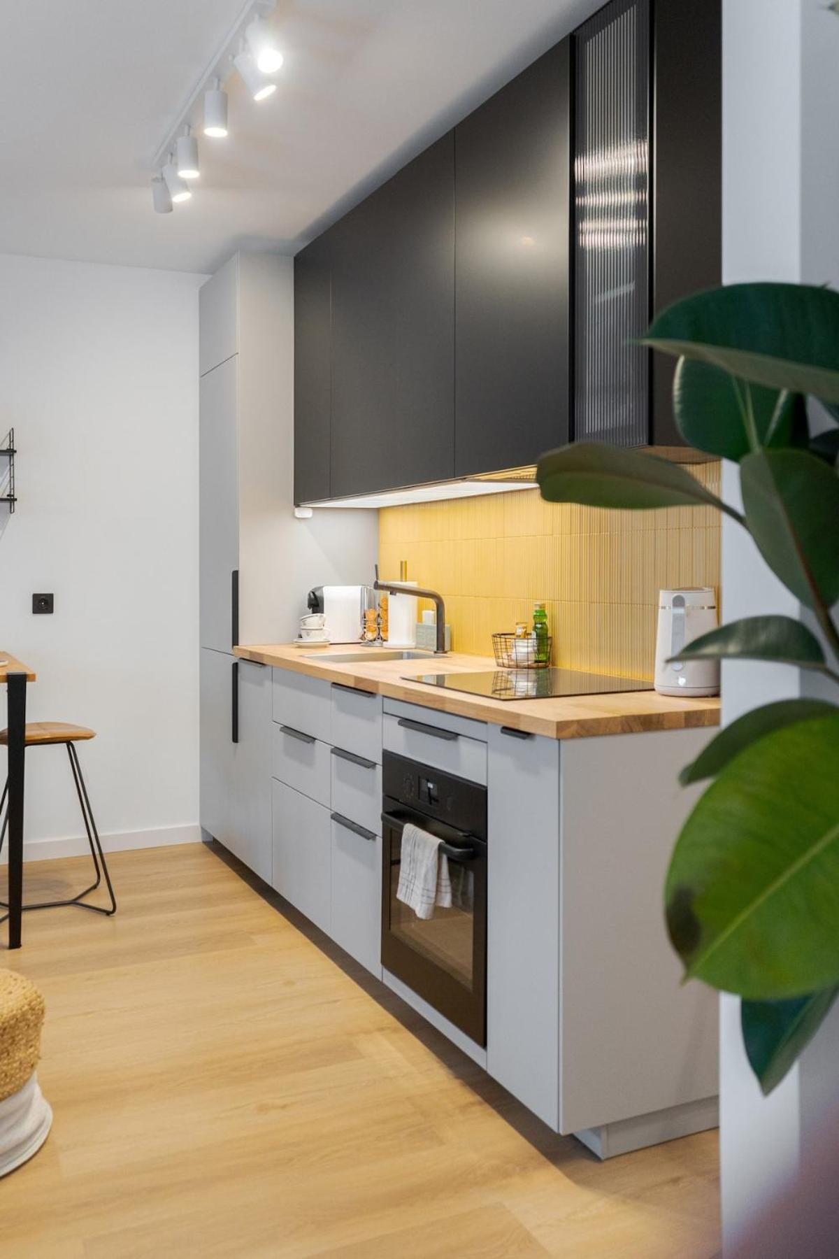 Bright And Cosy Flat Near The River Appartamento